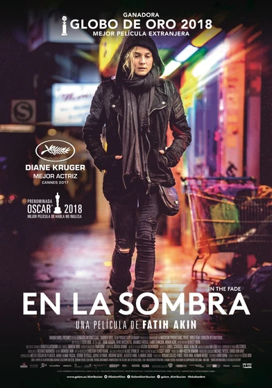 Imagen de en-la-sombra (Cartel español)