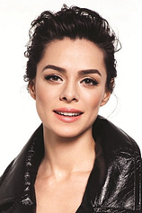 picture of actor Özge Özpirinçci