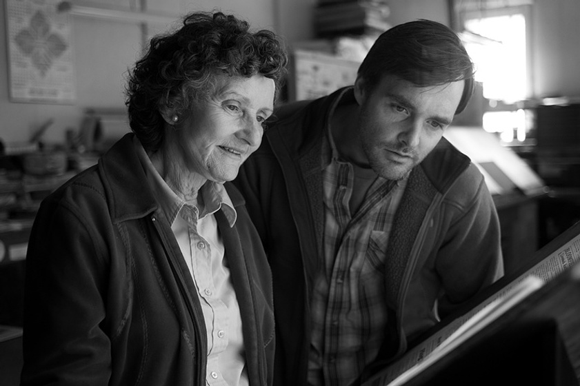 Will Forte y Angela McEwan en Nebraska