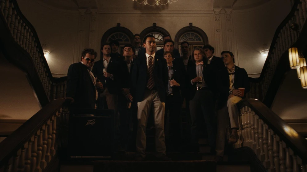 Alex Wolff en the-line