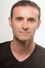 photo of person Claudio Serrano