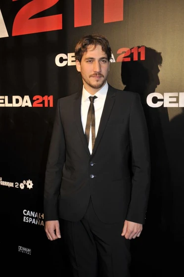 Alberto Ammann en celda-211 (Premiere en Madrid. Noviembre 2009)