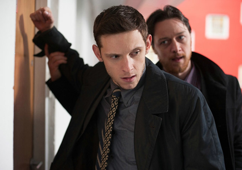 Jamie Bell y James McAvoy en Filth, el sucio