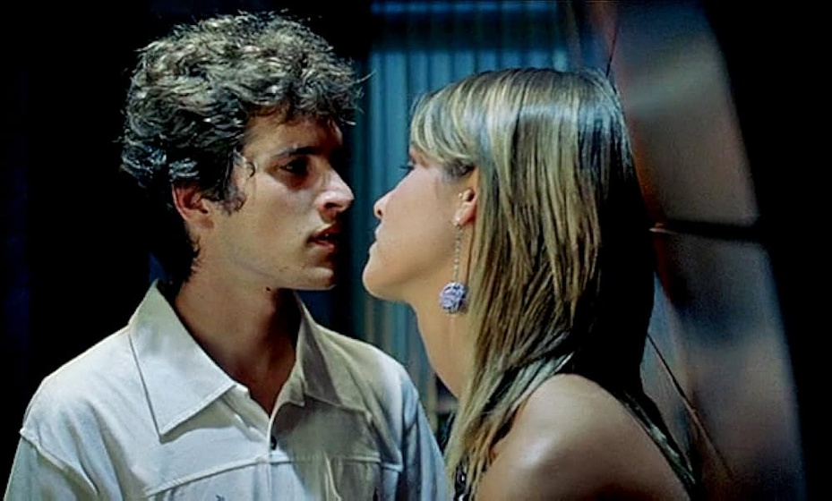 Sergio Gjurinovic y Anahí de Cárdenas en dioses-2008