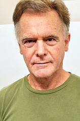 picture of actor Paul Gittins