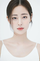 picture of actor Shin Seul-ki
