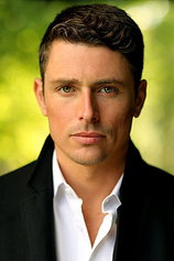 picture of actor Lachlan Nieboer