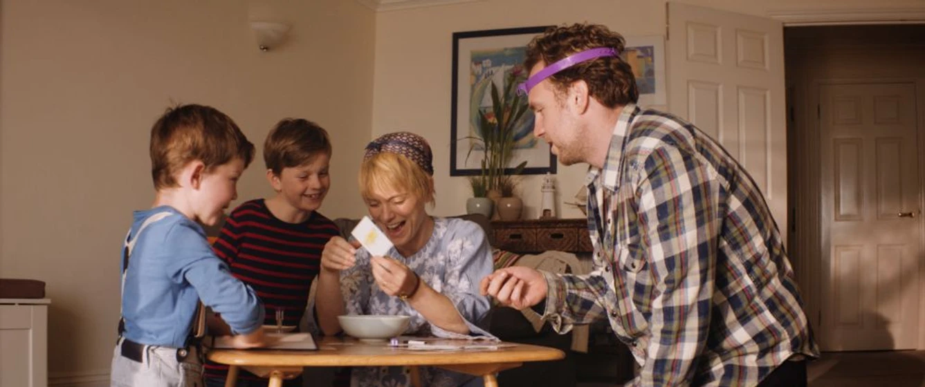 Emilia Fox y Rafe Spall en cuando-yo-no-este