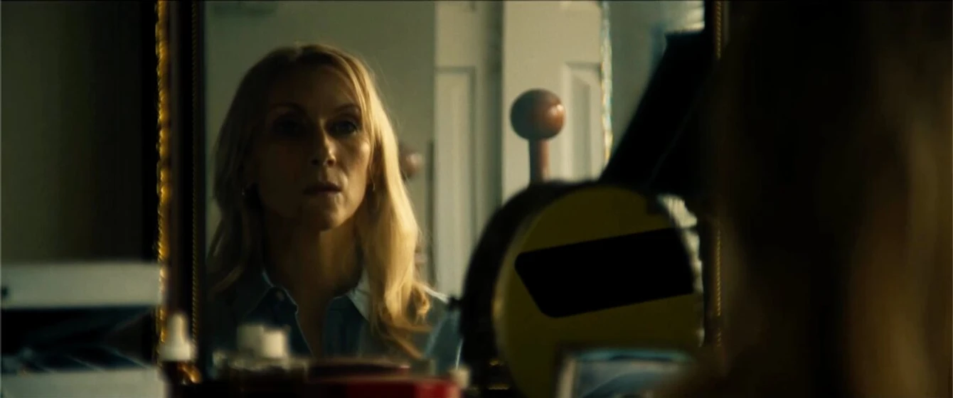 Tina Benko en nobody-wants-to-shoot-a-woman