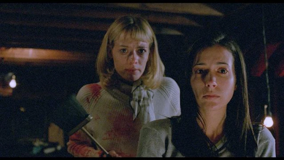 Amy Weber y Nichole Pelerine en kolobos