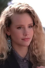 photo of person Amanda Peterson