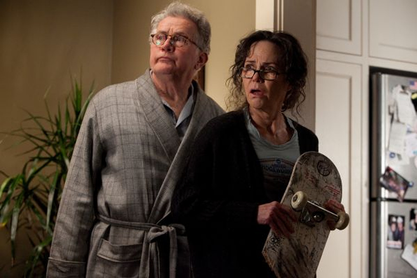Martin Sheen y Sally Field en The Amazing Spider-Man