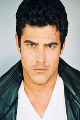 picture of actor Carlos Miguel Caballero