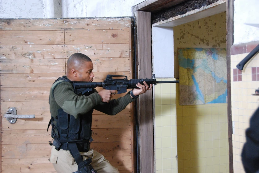 Cuba Gooding Jr. en conspiracion-militar