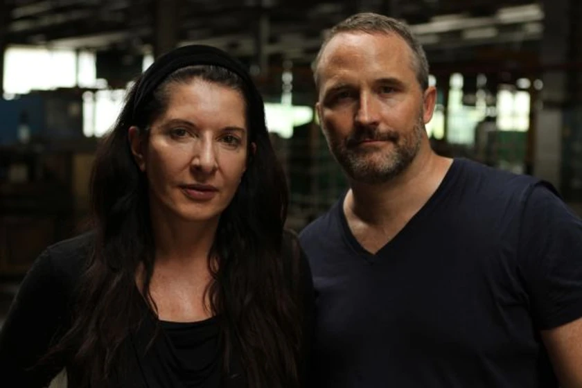Imagen de marina-abramovic-la-artista-esta-presente