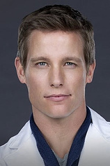 picture of actor Ward Horton