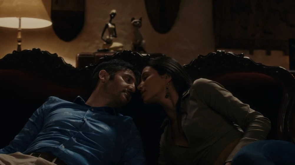 Max Marieges y Lina Cardona en la-hierba-del-diablo