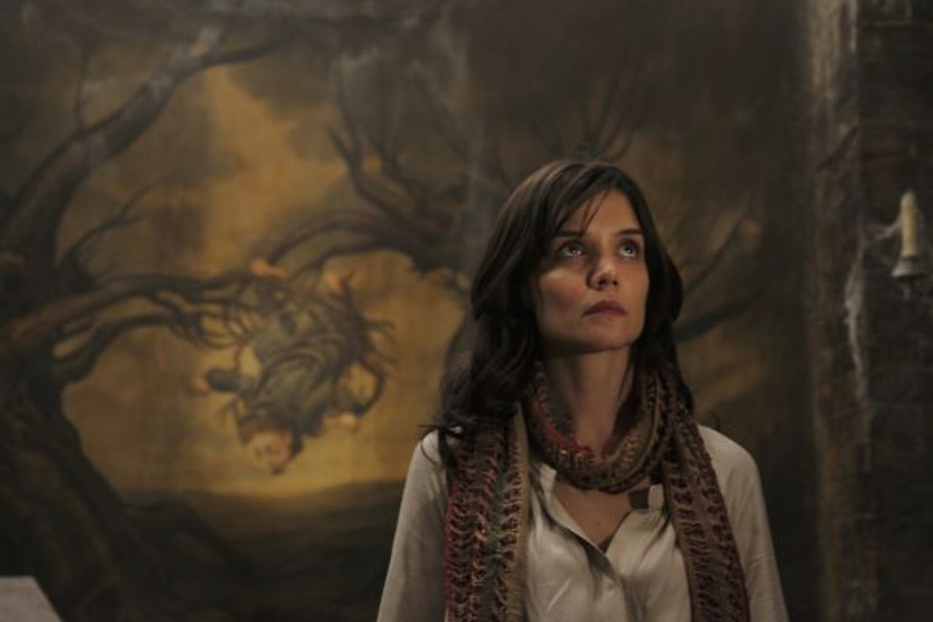 Katie Holmes en No tengas miedo a la oscuridad
