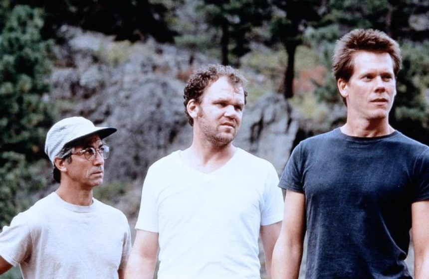 Kevin Bacon, John C. Reilly y David Strathairn en rio-salvaje