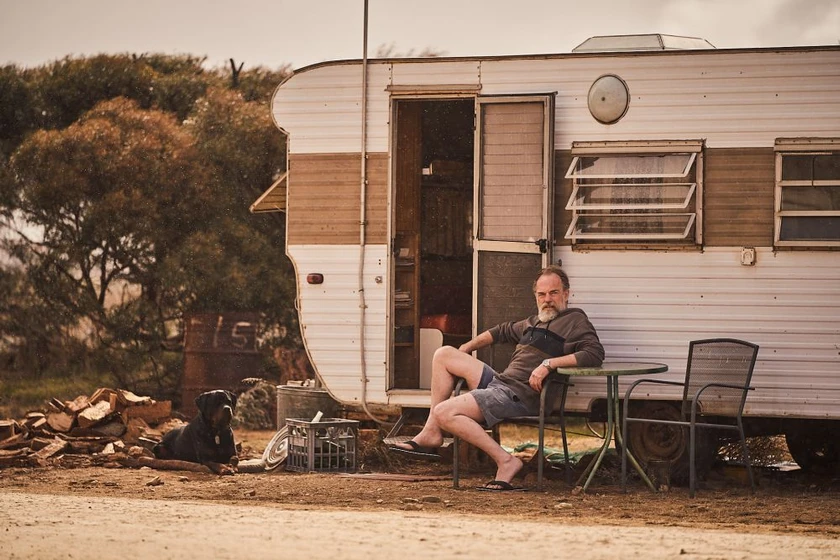 Hugo Weaving en hotel-royal