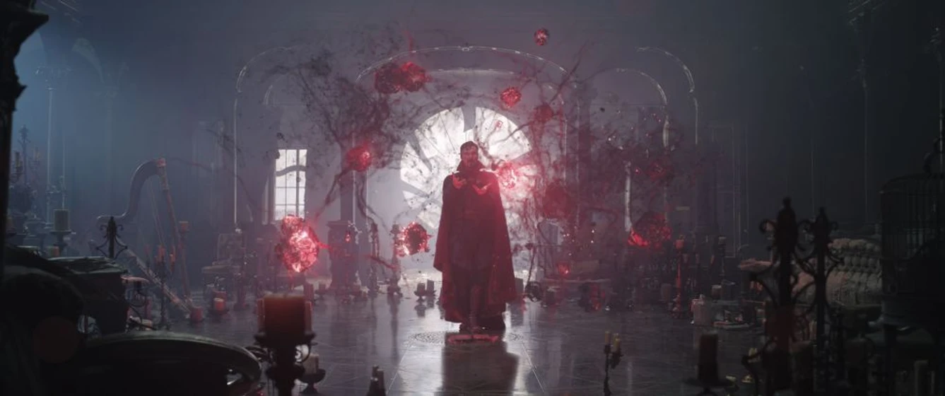 Benedict Cumberbatch en doctor-strange-en-el-multiverso-de-la-locura