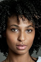 picture of actor Ayomi Domenica