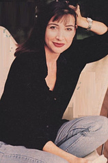 photo of person Julianna Lavin