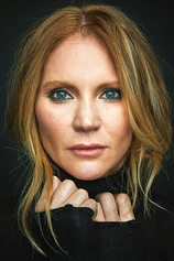 picture of actor Tara Buck