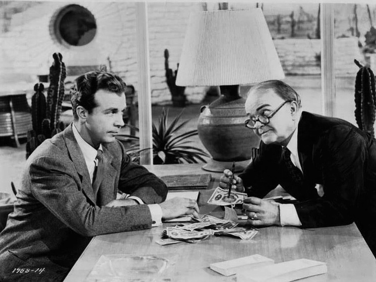 Dick Powell y Victor Moore en En la Cumbre de la Felicidad