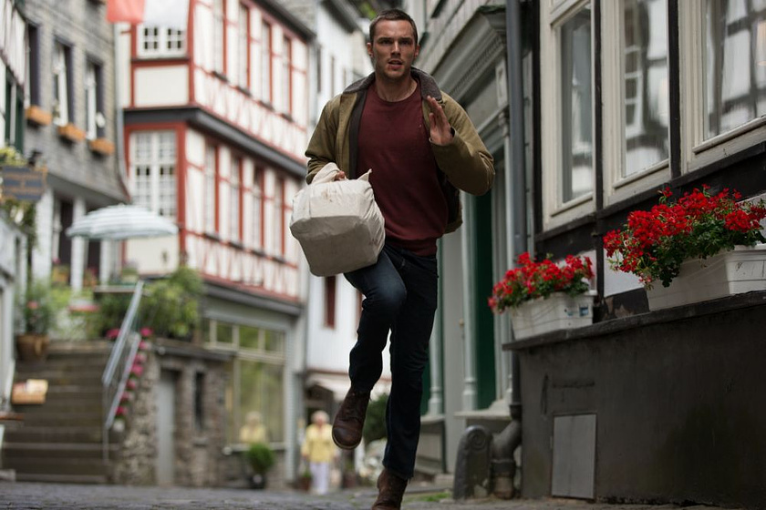 Nicholas Hoult en Persecución al límite