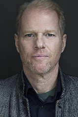 photo of person Noah Emmerich