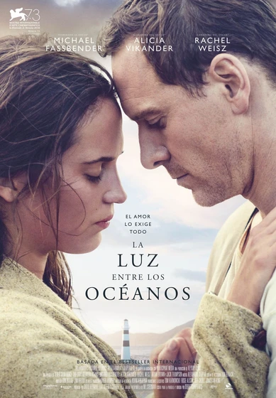 Imagen de la-luz-entre-los-oceanos (Cartel español)