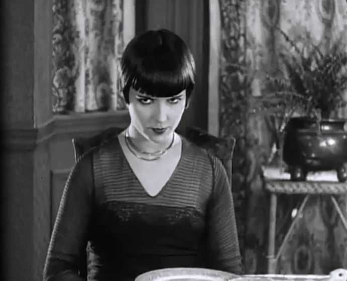 Louise Brooks en the-show-off