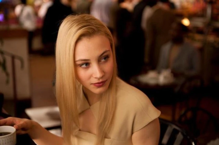 Sarah Gadon en cosmopolis