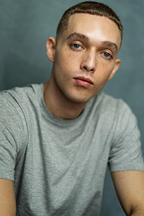 picture of actor Sonny Walker