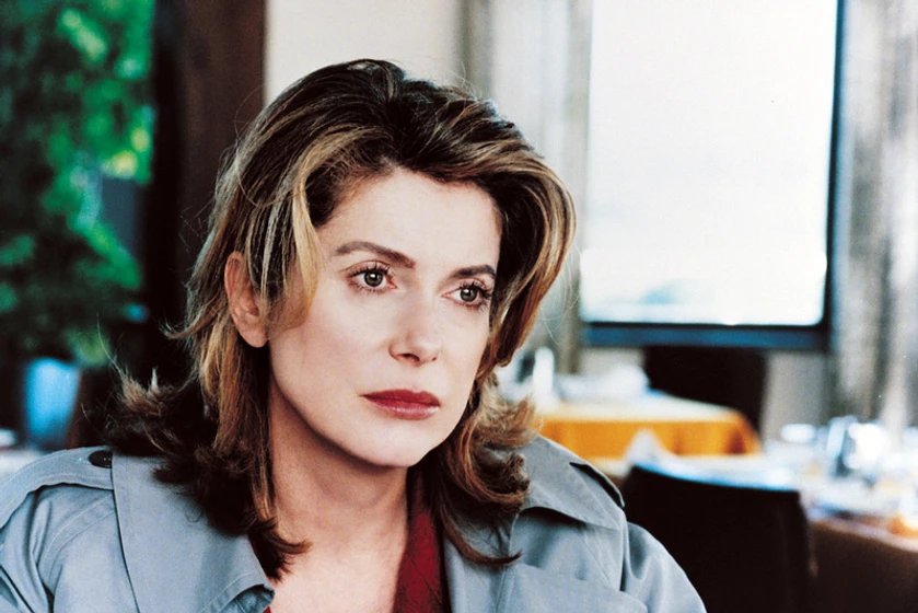Catherine Deneuve en place-vendome