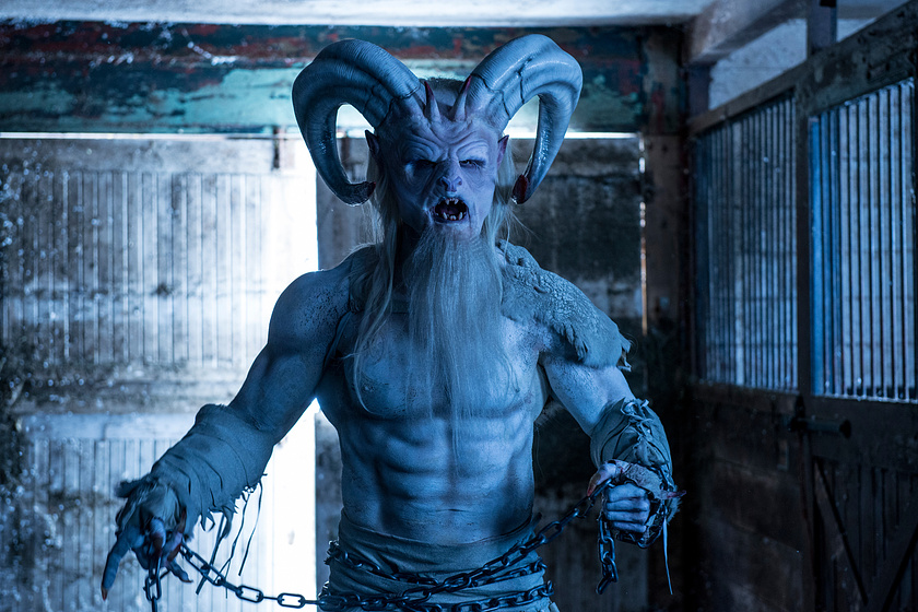 Rob Archer en a-christmas-horror-story