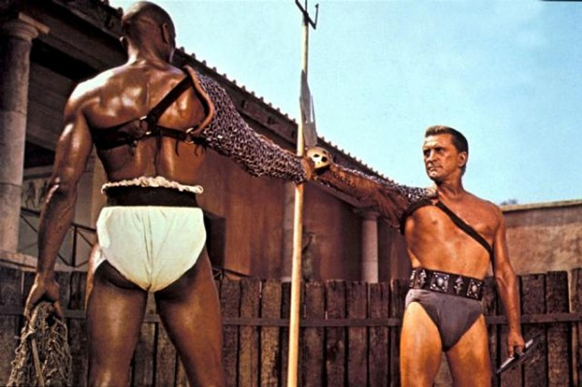Kirk Douglas y Woody Strode en Espartaco
