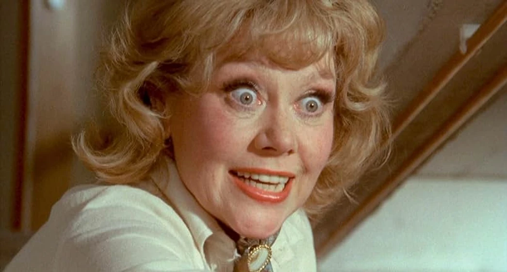 Glynis Johns en la-boveda-de-los-horrores