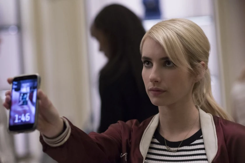 Emma Roberts en nerve