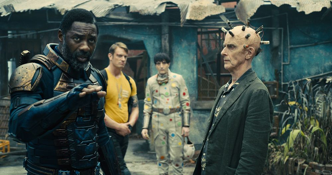 Peter Capaldi, Idris Elba, Joel Kinnaman y David Dastmalchian en El Escuadrón Suicida
