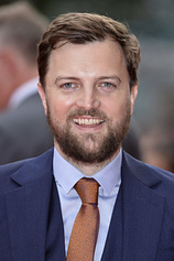 photo of person Iain Morris