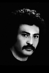 photo of person Esfandiar Monfaredzadeh