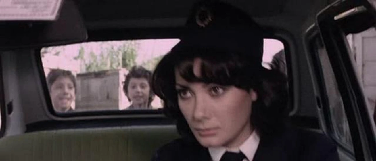 Edwige Fenech en Bella, valiente y buena