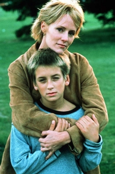 Mary Stuart Masterson y Will Rothhaar en Decisión Definitiva