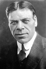 picture of actor Dick Sutherland