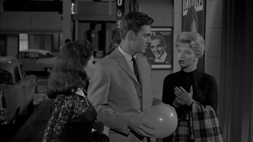 Marcia Henderson, Merry Anders y Joe Patridge en el-ojo-diabolico