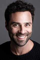 picture of actor Jorge Albuquerque