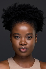 picture of actor Zikhona Bali
