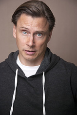 picture of actor John Michaelson